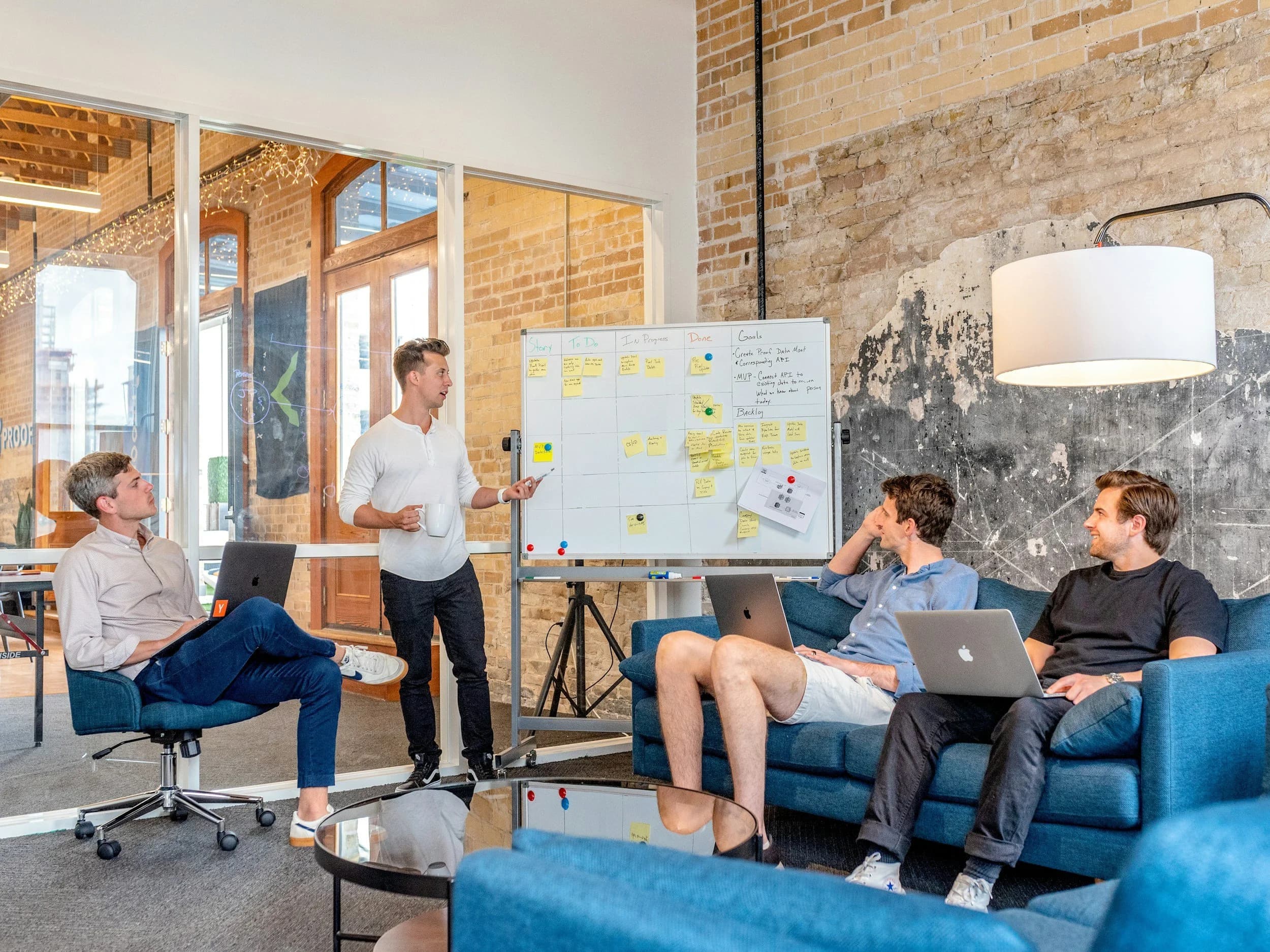 A collaborative product workshop used as the hero image for the CSP-PO page.